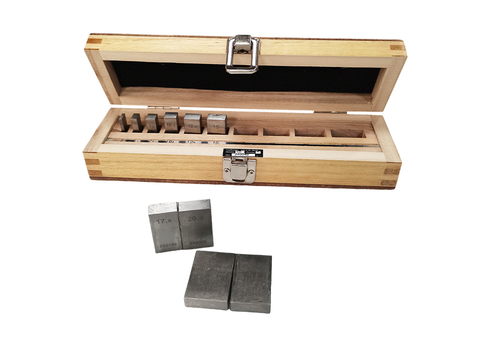 Rectangular Gauge Block Set 10Pcs Grade 1 For Laboratory Inspection And Calibration